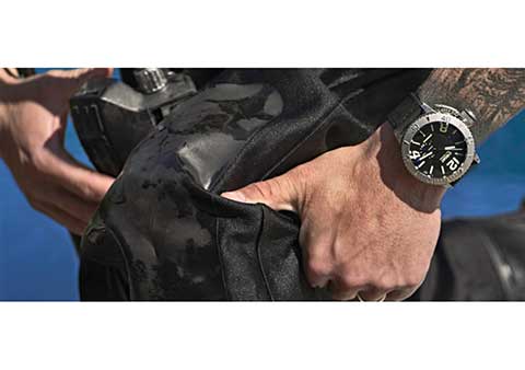CLASSICO SOMMERSO, A PRO DIVE WATCH BY U-BOAT